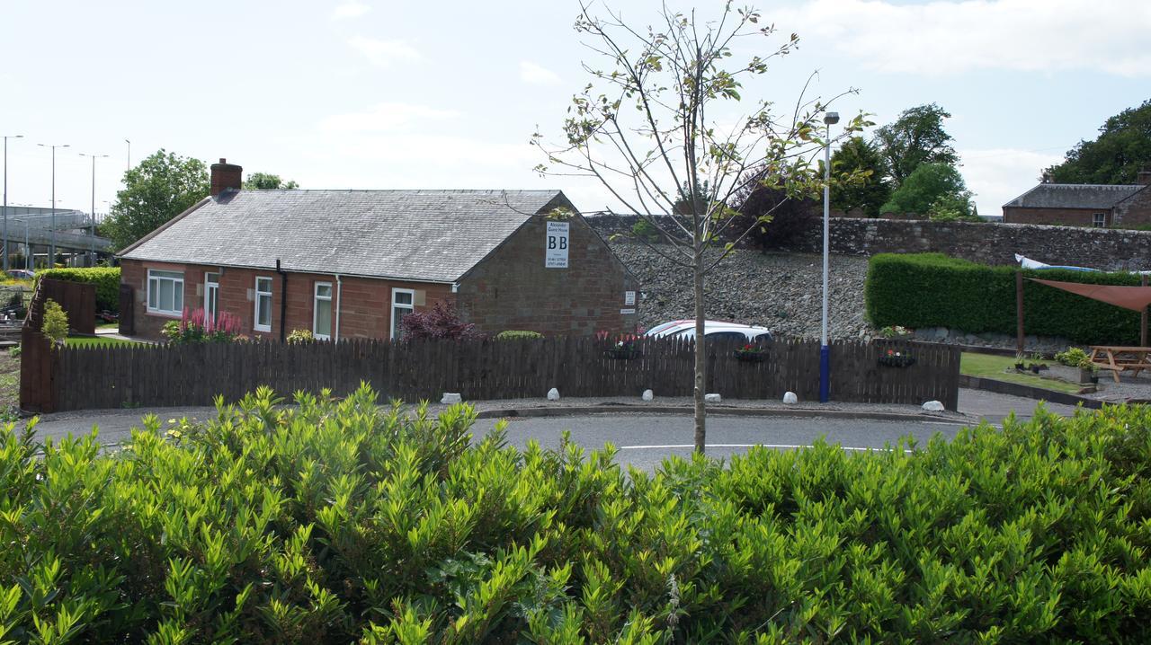 Alexander Guest House Dumfries Exterior photo